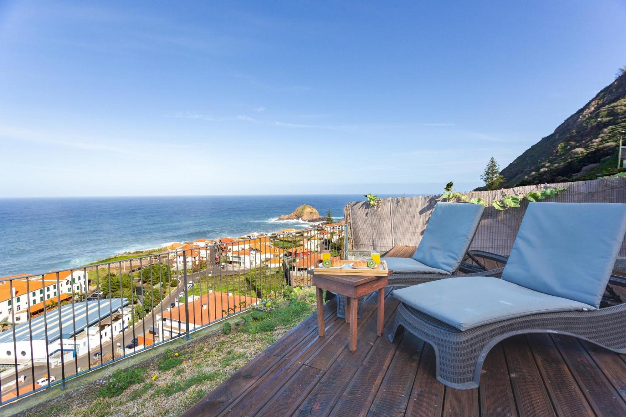 Casa Das Escaleiras By Atlantic Holiday Porto Moniz Exterior photo